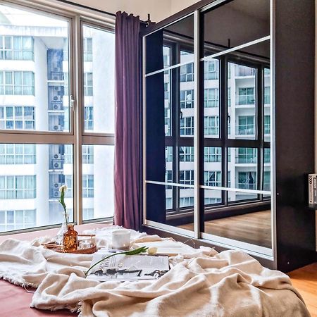 Naibnb In Regalia Residence Kuala Lumpur Luaran gambar