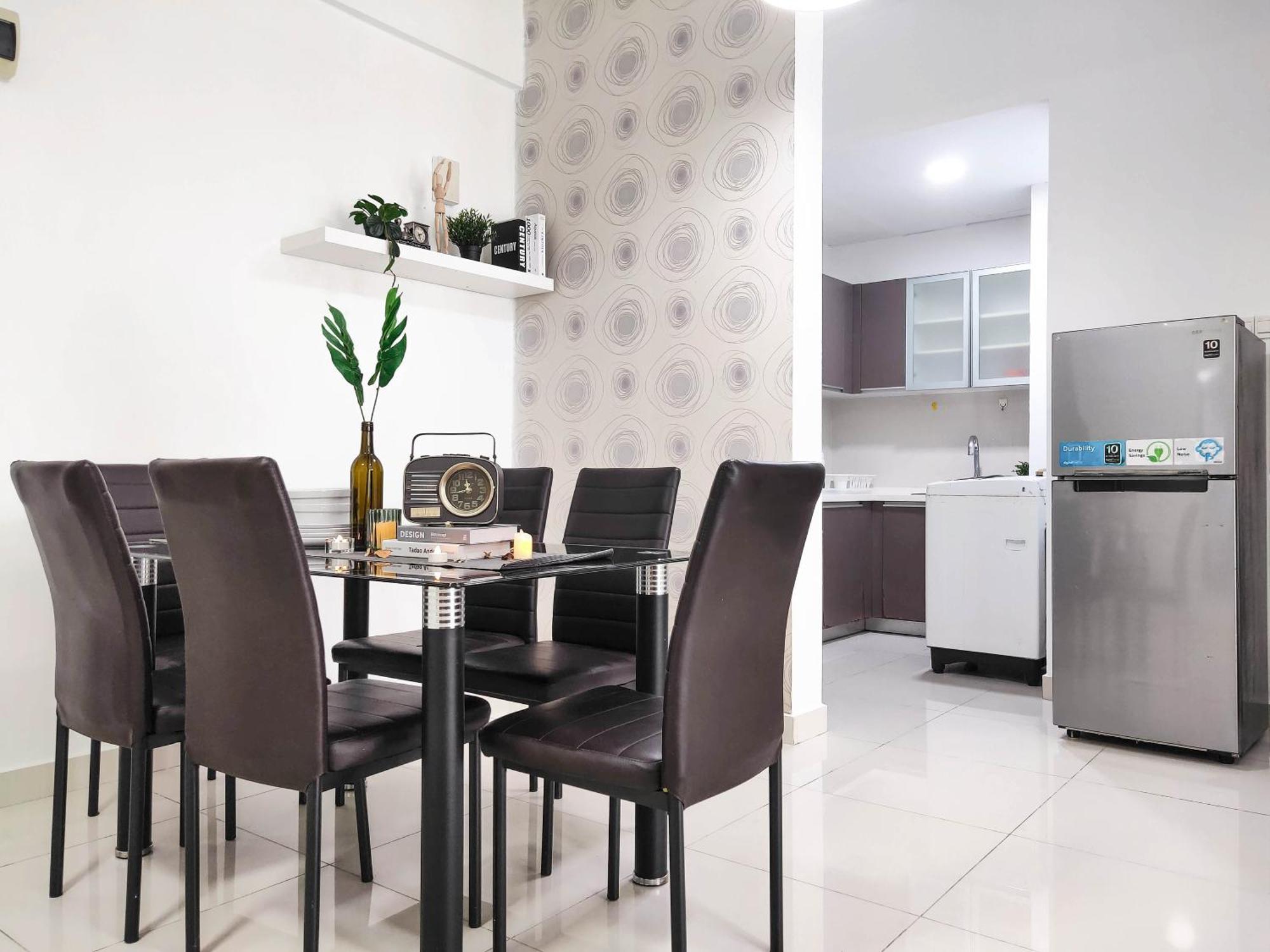 Naibnb In Regalia Residence Kuala Lumpur Luaran gambar
